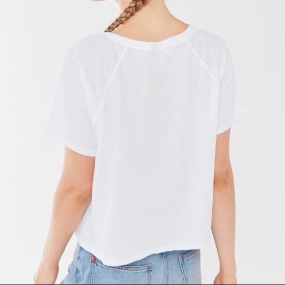 UO Button T-Shirt - Picture 3 of 6